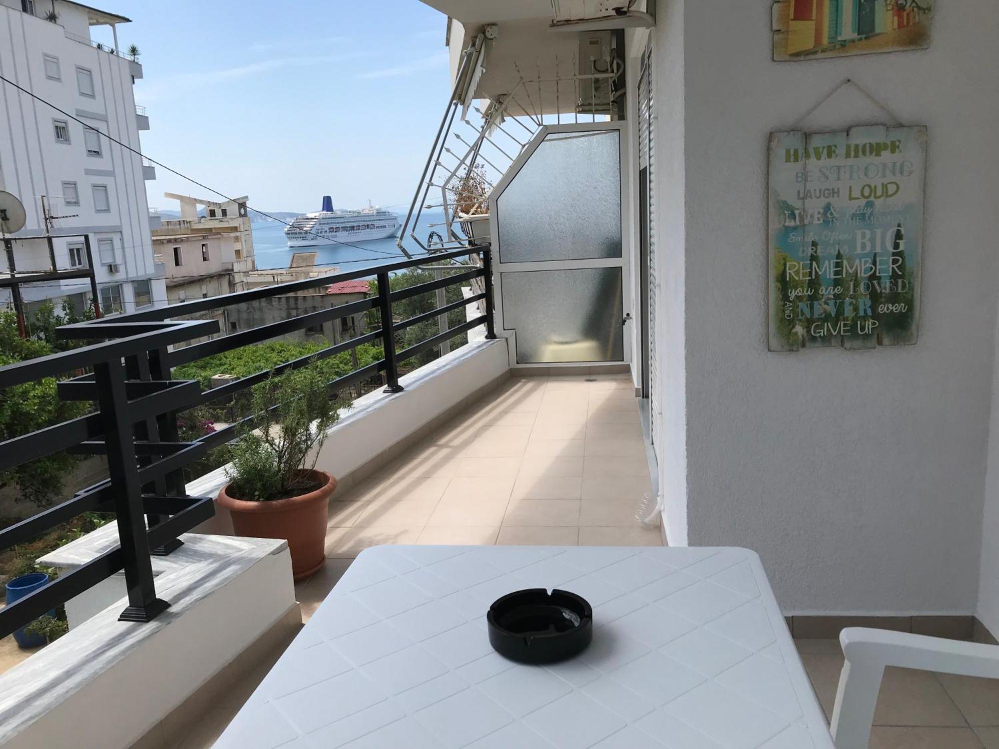 Kosta'S City Apartment Sarandë Exteriér fotografie